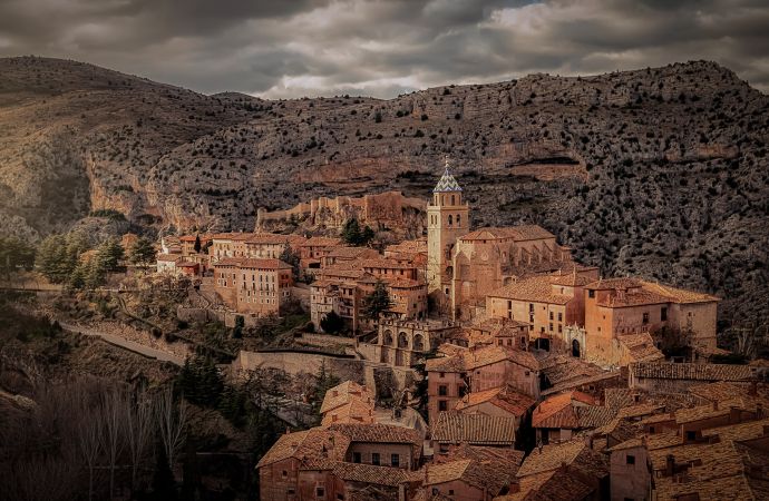 Hotel Prado del Navazo - foto pueblo Albarracín